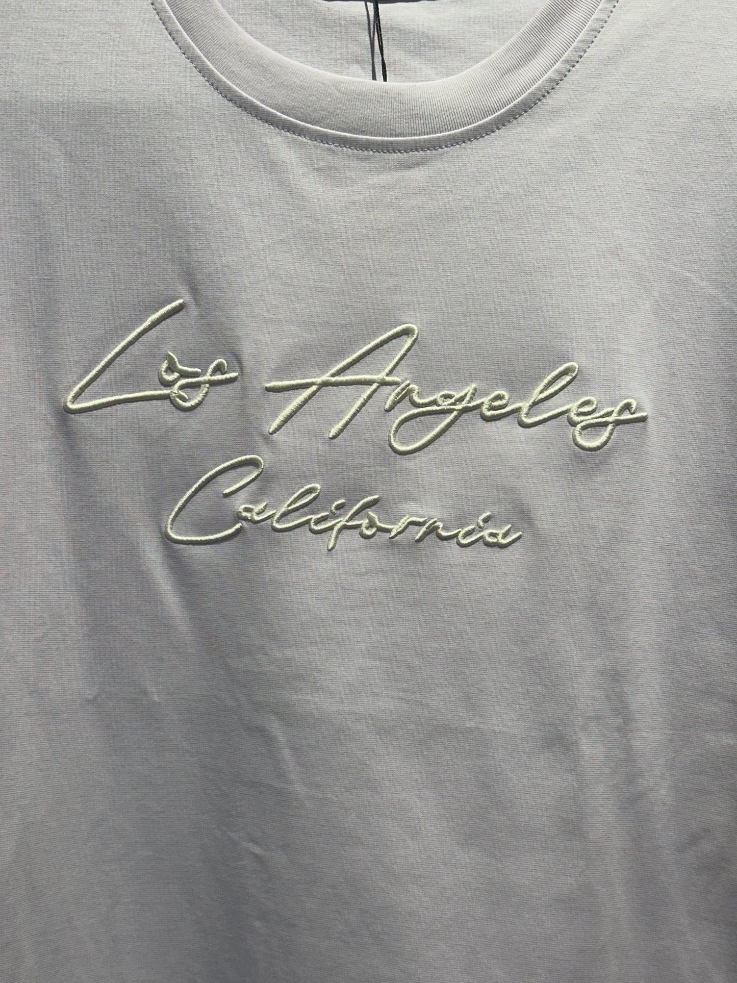 Script LA Tee – Lavender